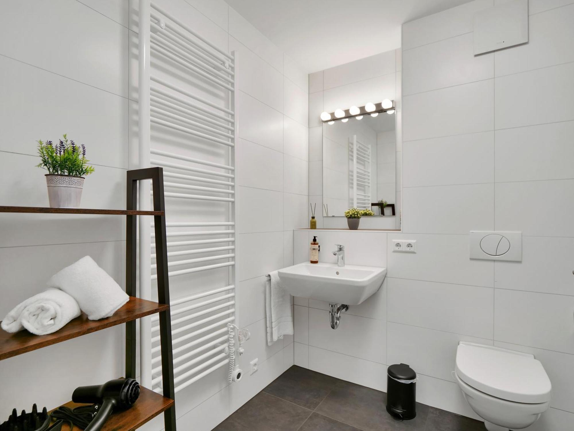 Inhome Studio Apartment - Kueche - Parken - Tv Швебіш-Галль Екстер'єр фото